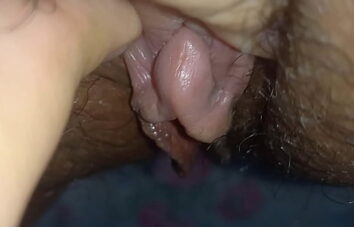 Big clit pulsing