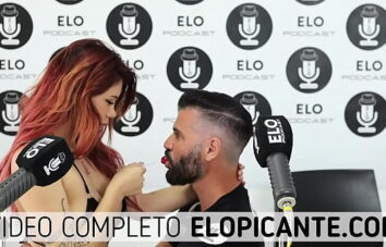 LEXY CADELL CHUPA EL CHUPETE COMO UN CLITORIS